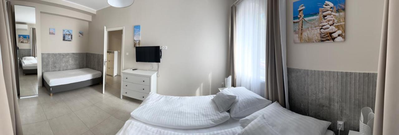 Topart Apartman I 발라톤페니베스 외부 사진